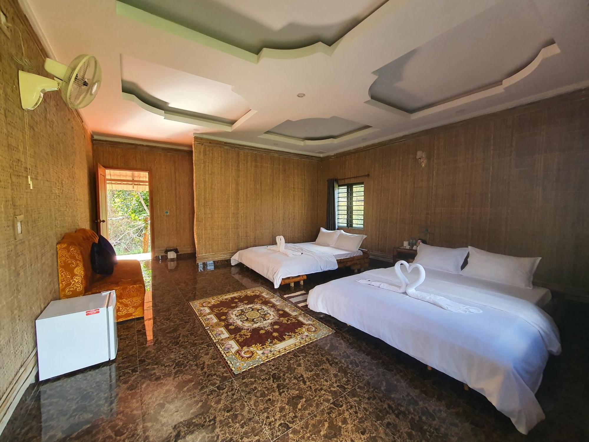 Gibbon Lodge Sen Monorom Room photo